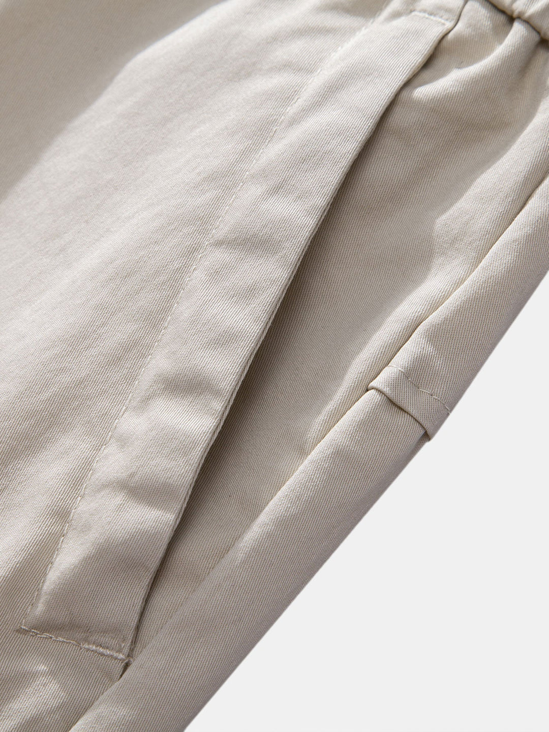 Pantaloni dritti con vita elastica