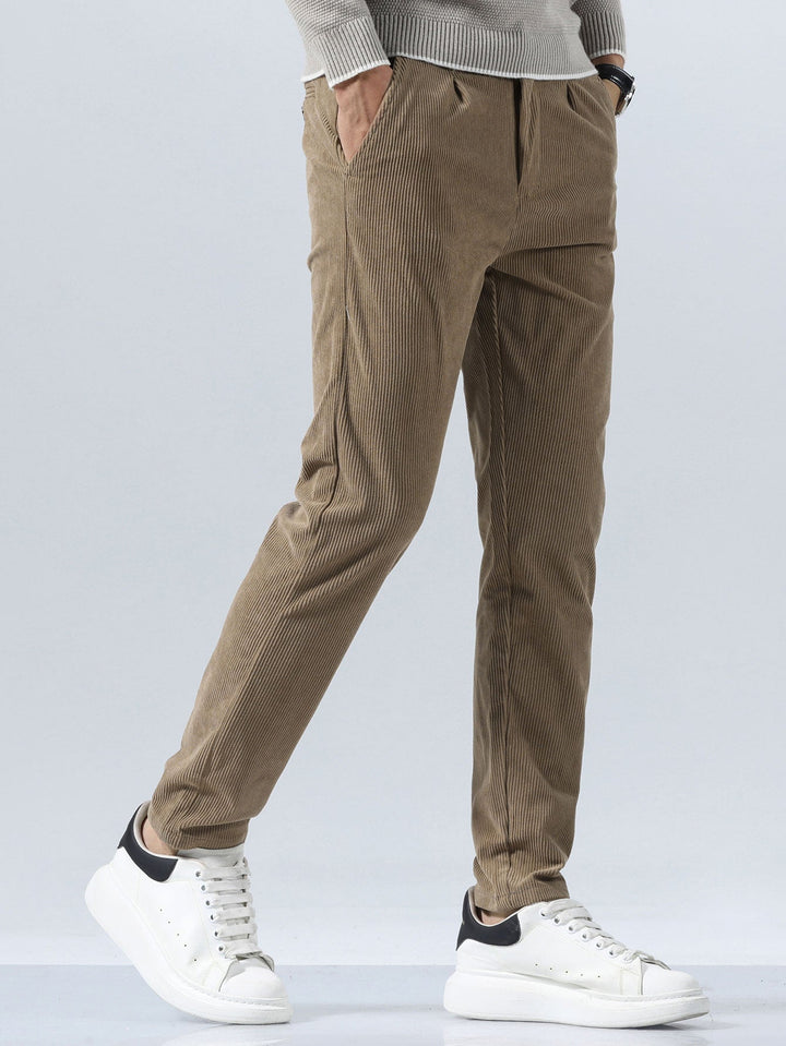 Pantaloni in velluto a coste slim fit