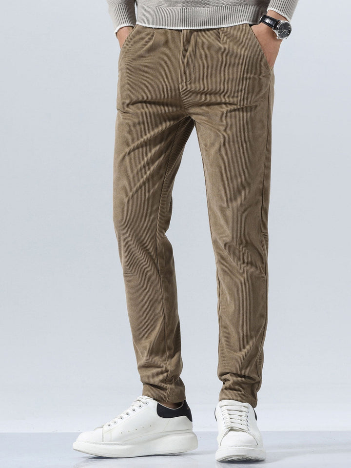 Pantaloni in velluto a coste slim fit