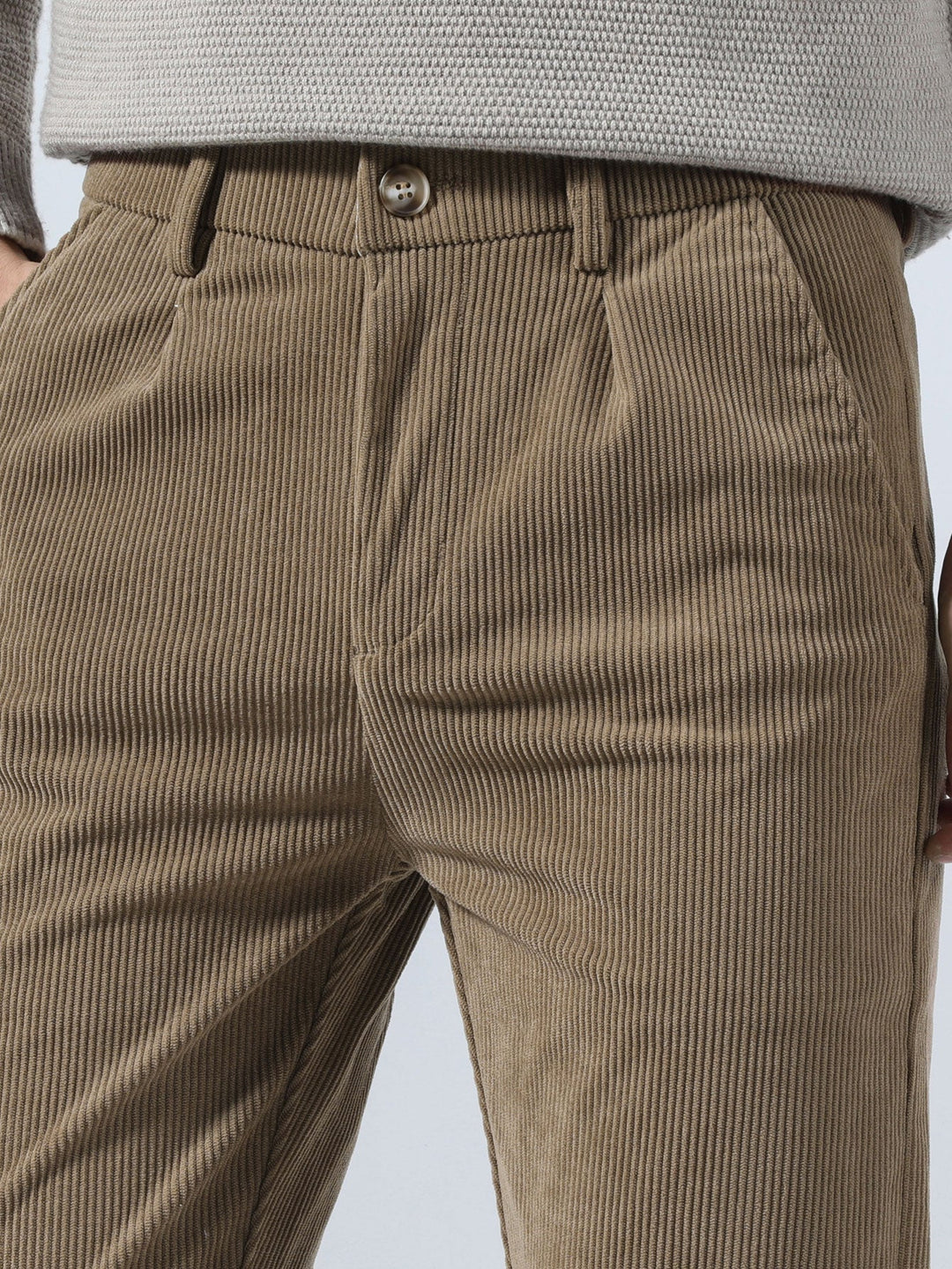 Pantaloni in velluto a coste slim fit