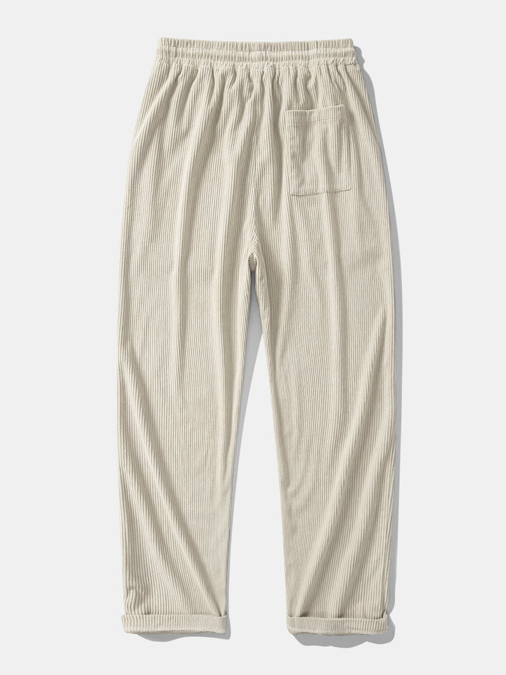 Camicia patchwork in velluto a coste e pantaloni dritti in velluto a coste