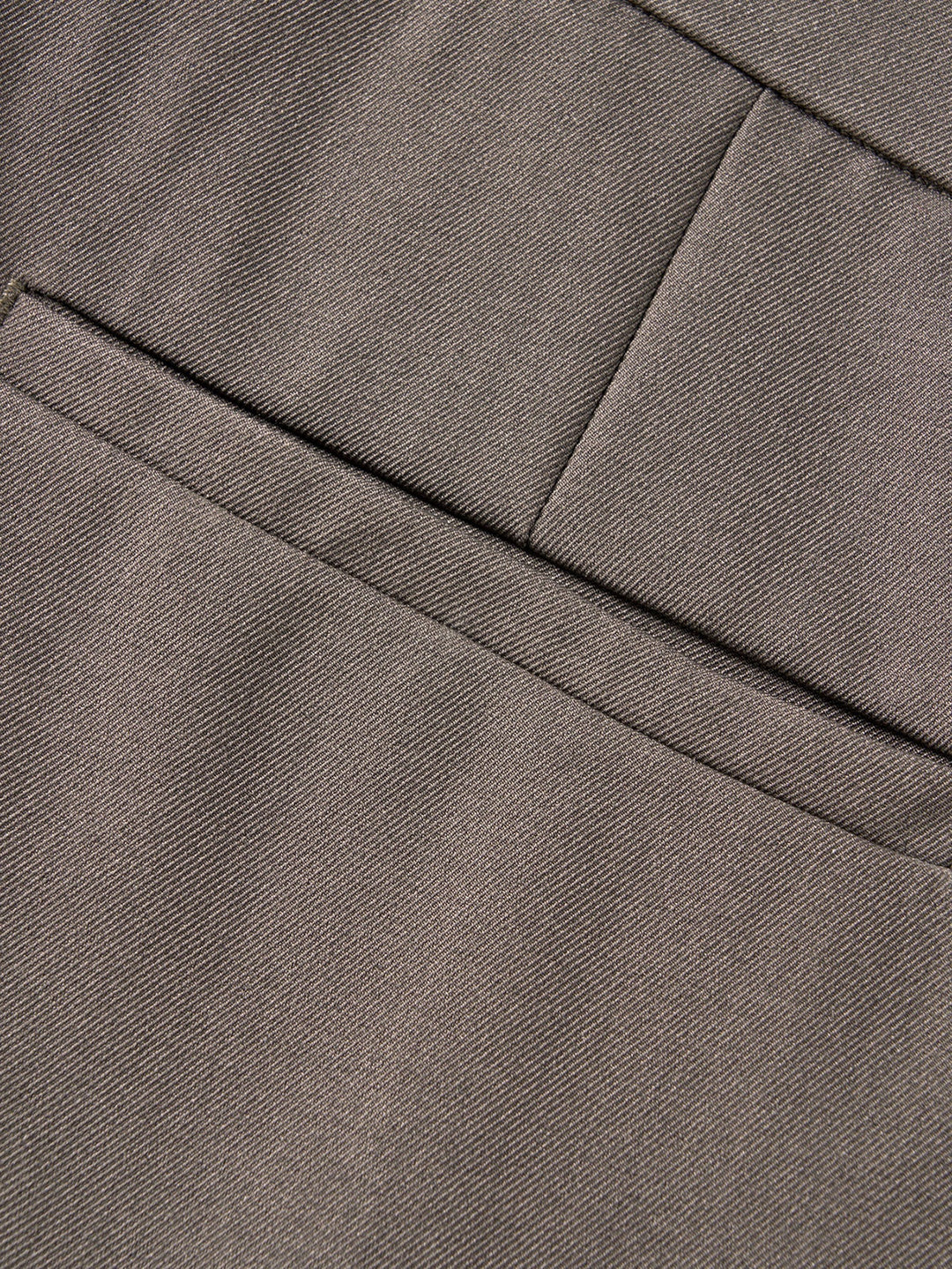 Pantaloni a taglio regolare