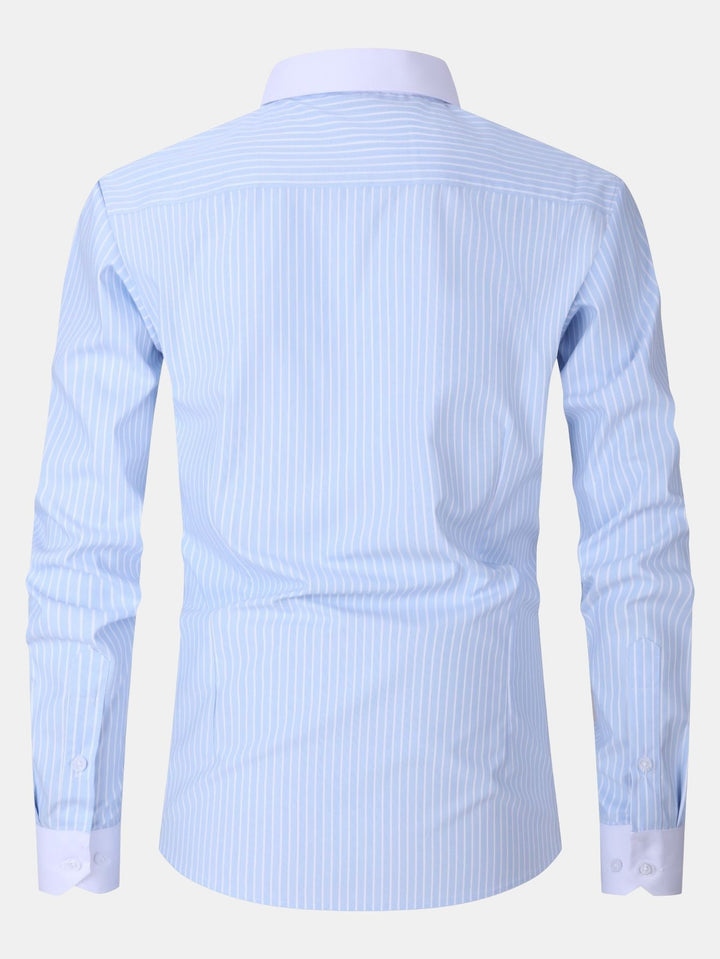 Camicia con colletto a contrasto e righe