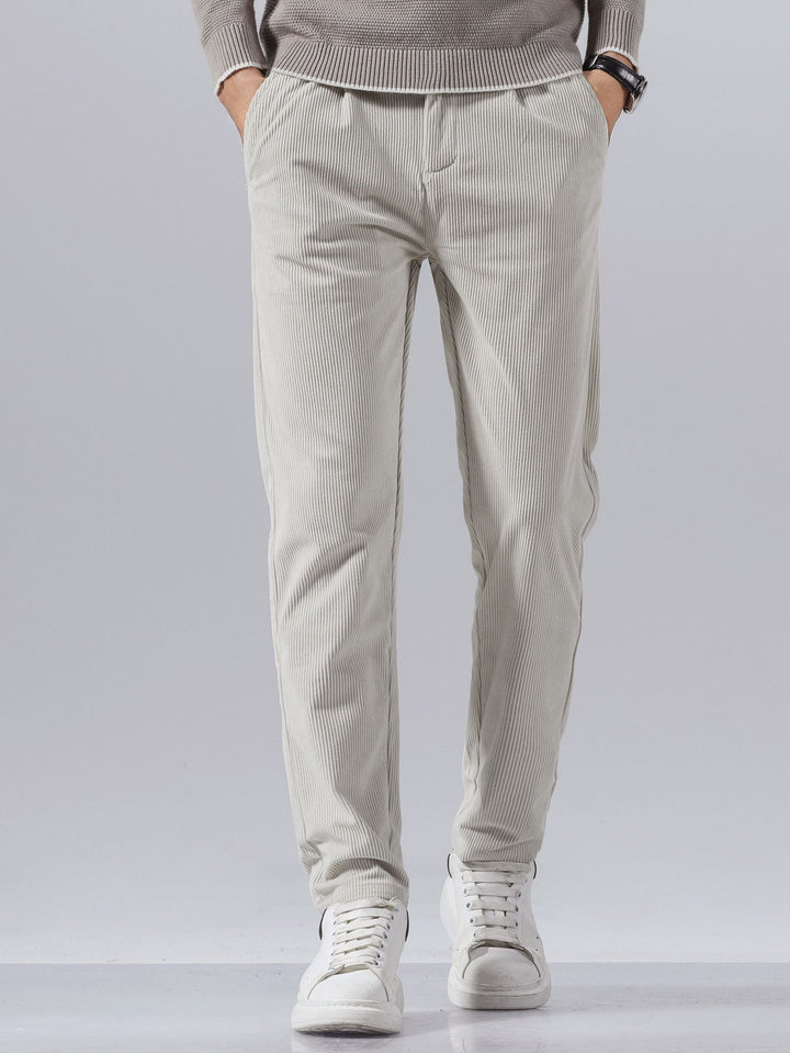 Pantaloni in velluto a coste slim fit