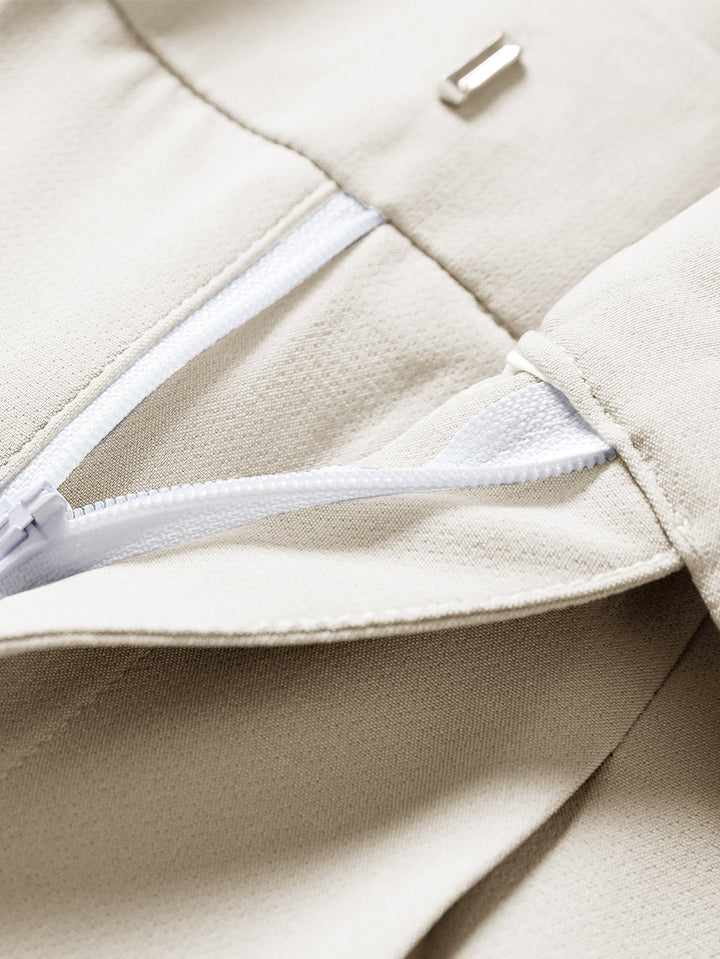 Pantaloni slim fit a gamba affusolata corti