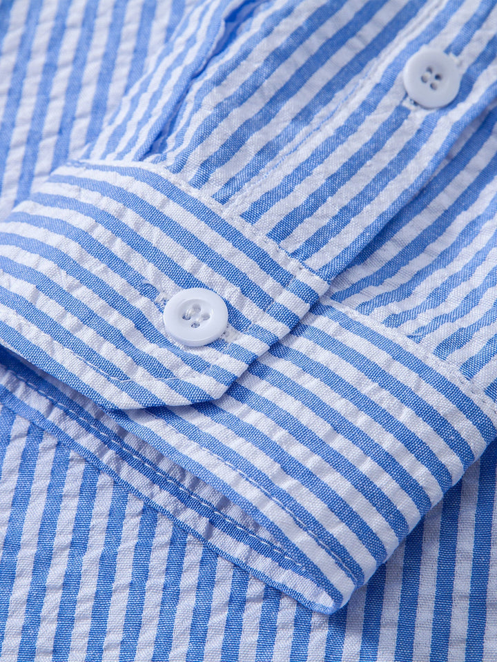 Camicia a righe in seersucker con colletto alto