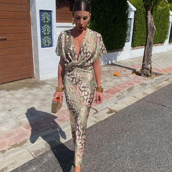 Noemi™ | Abito lungo con scollatura a V