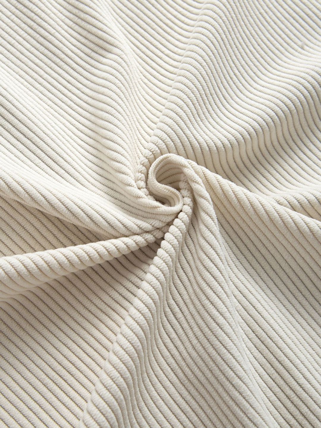 Camicia button-down in velluto a coste colorblock e pantaloni dritti in velluto a coste