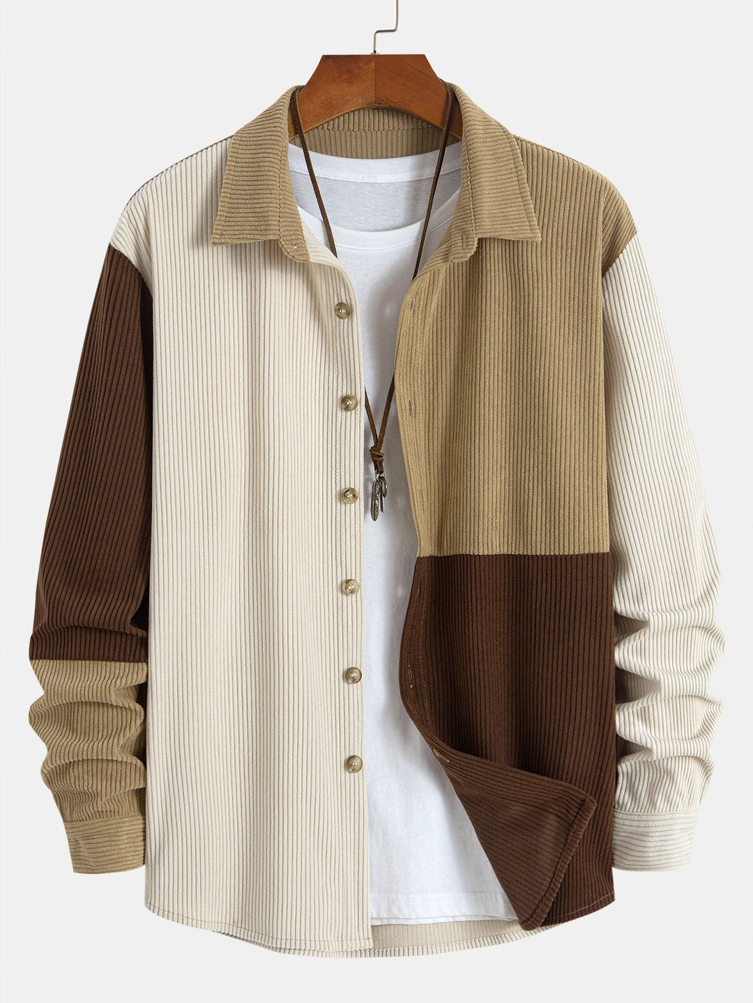 Camicia button-down in velluto a coste colorblock e pantaloni dritti in velluto a coste